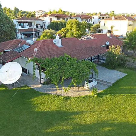 Апартамент The 4 Travellers Halkidiki Сивири