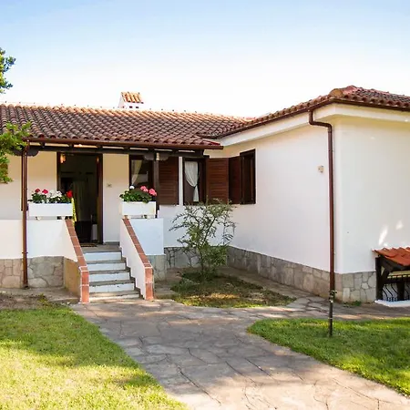 Апартамент The 4 Travellers Halkidiki Сивири